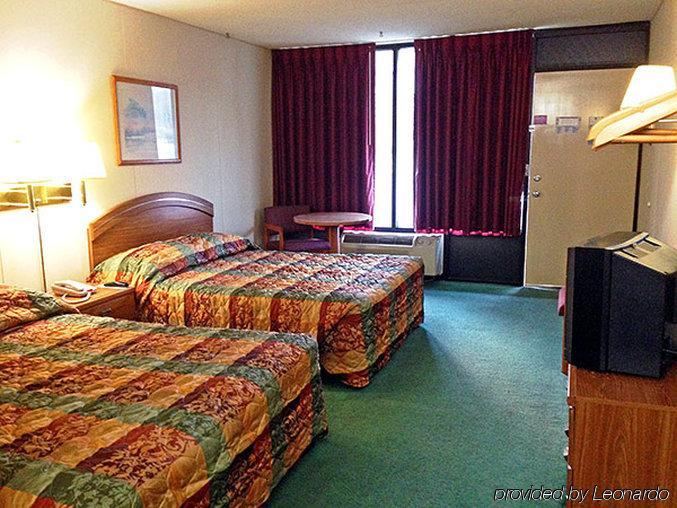 Oyo Hotel Branson Mo-165 Table Rock Exterior photo